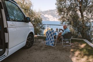 Ocean mit offener Schiebetür